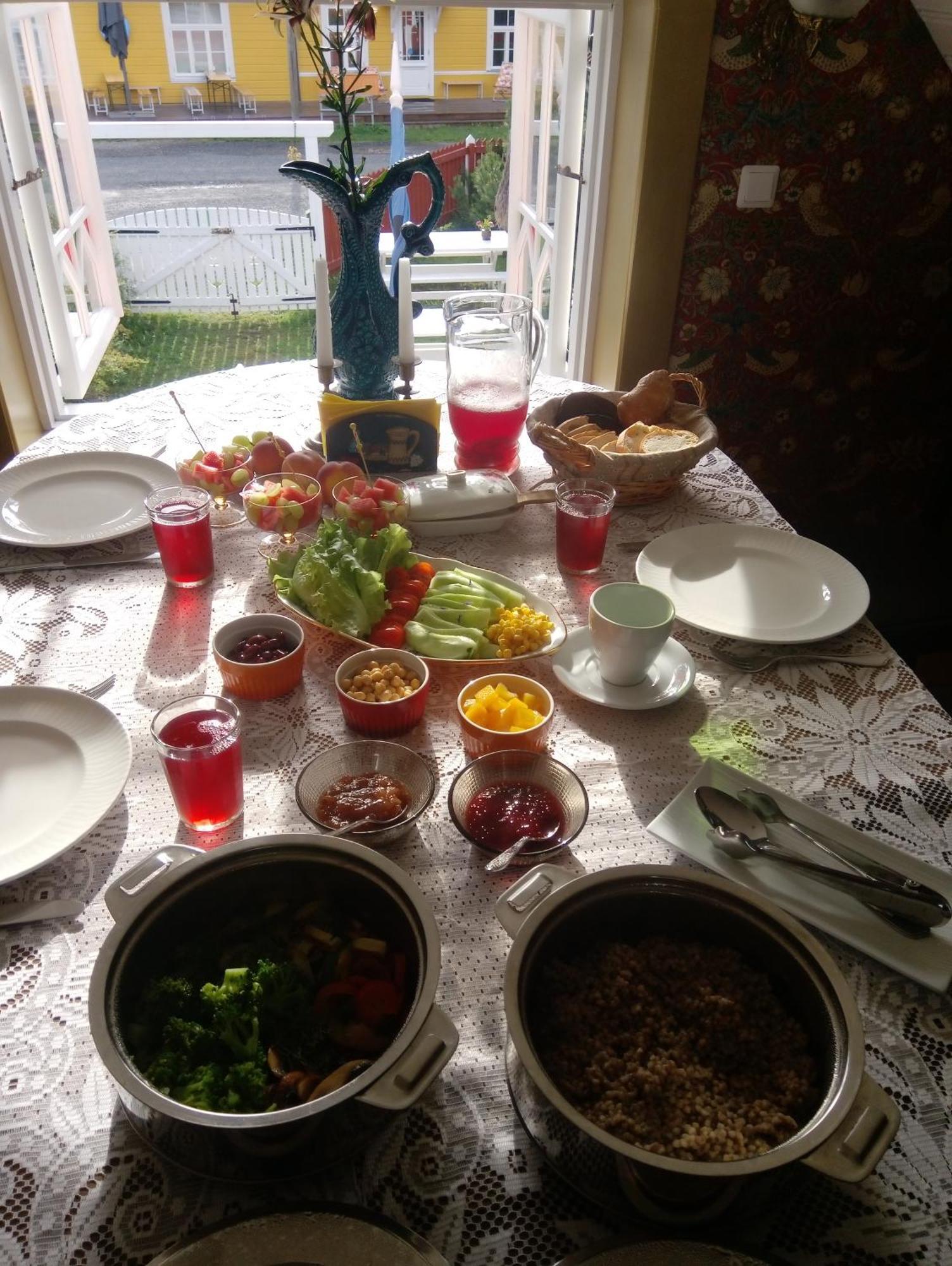 Leesi Puhkemaja旅馆 外观 照片